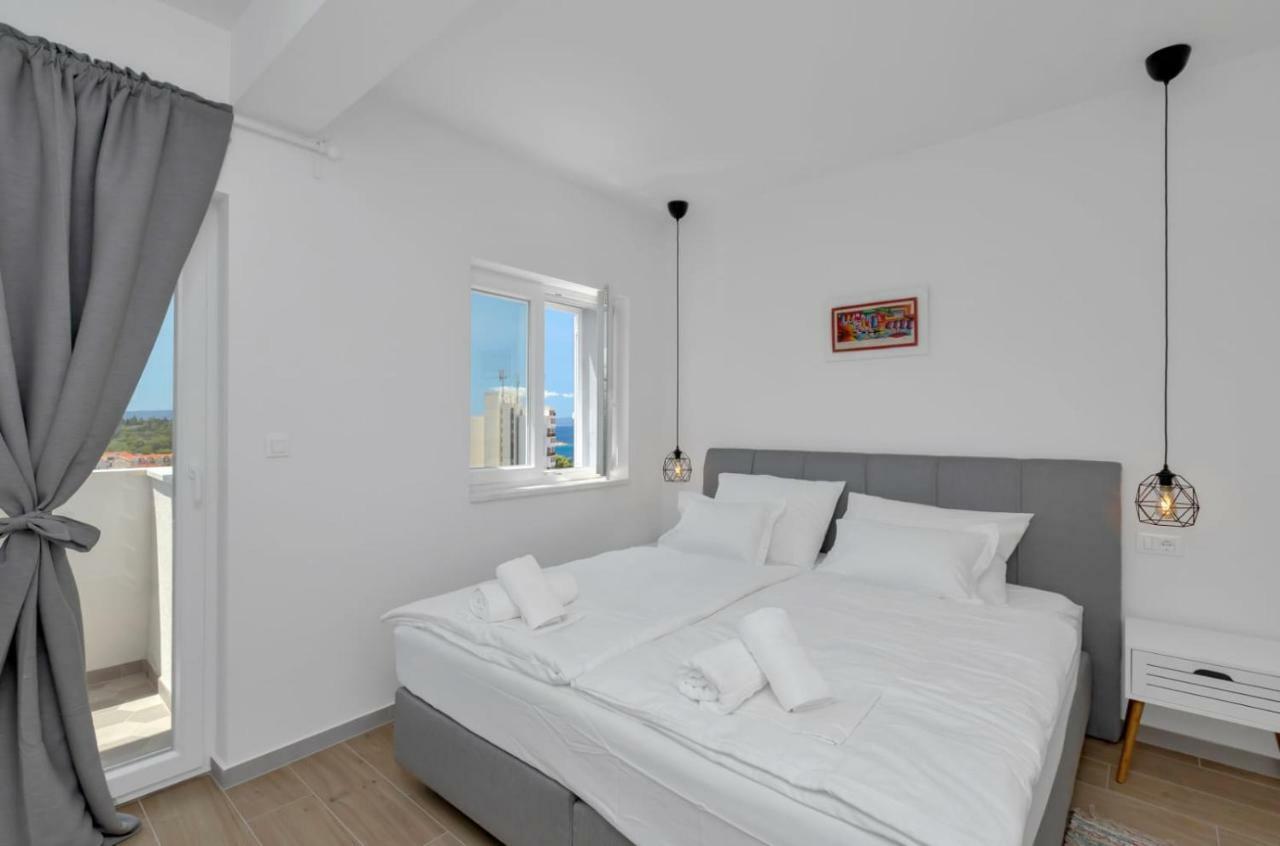 Apartment Teraca 2 *